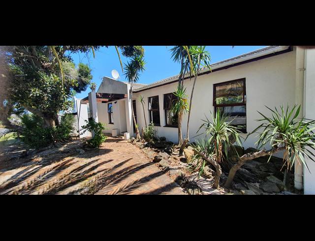 3 BEDROOM HOUSE SOLD IN TABLE VIEW